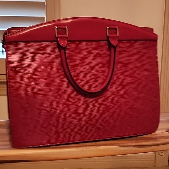 No, need for it anymore - Picture 2 of 4